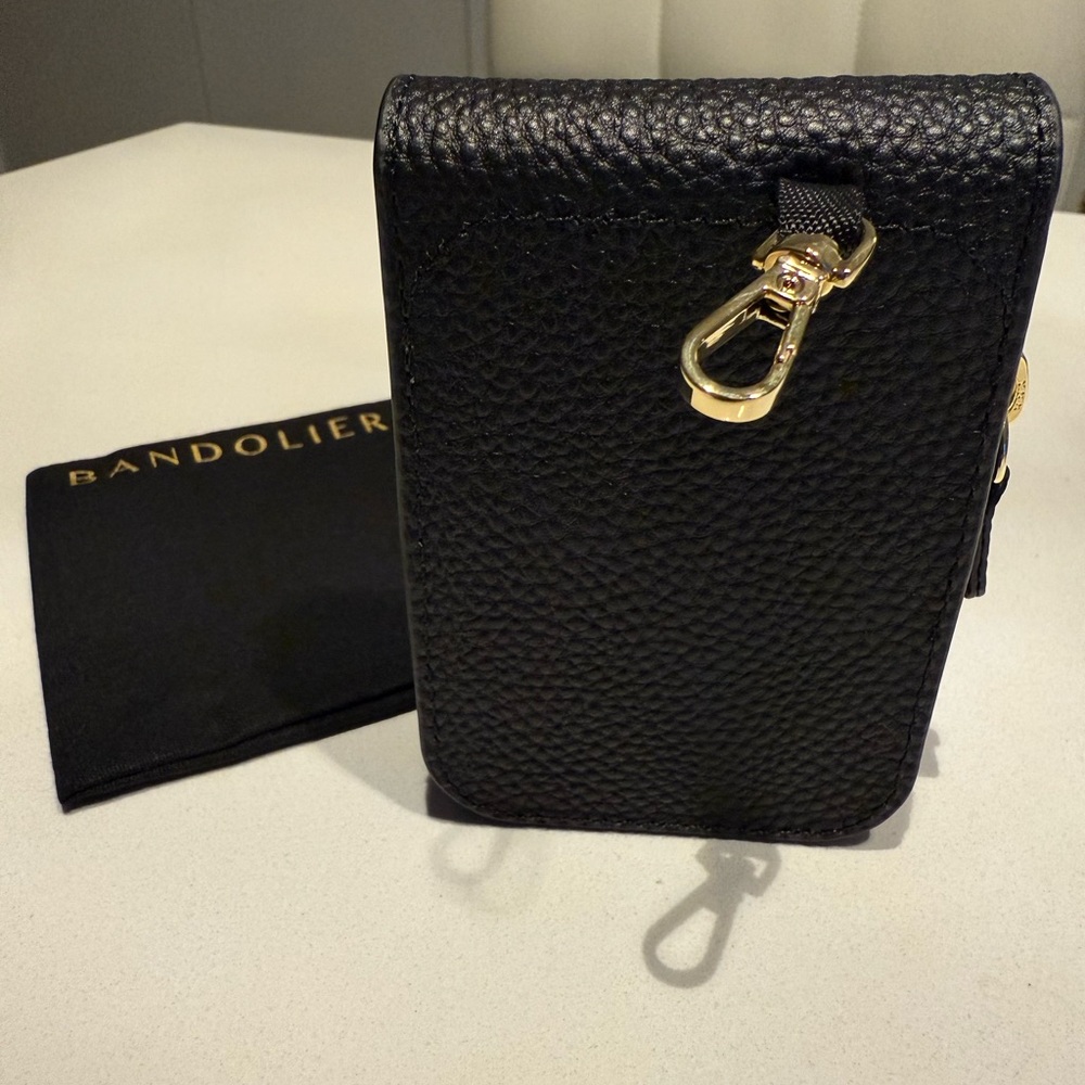 Bandolier Add-on Magnet Zipper Pouch - Picture 2 of 8